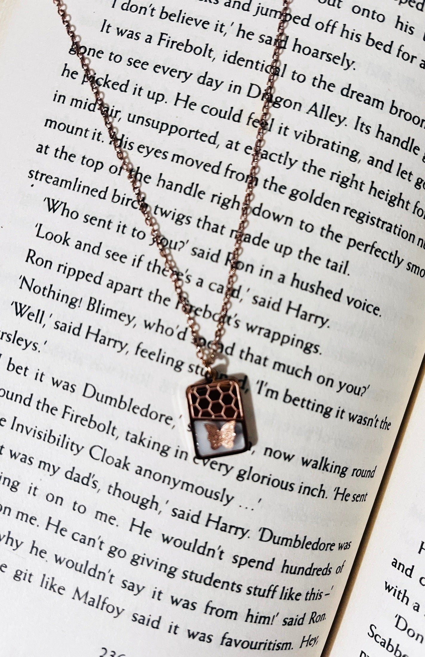 HoneyWings Pendant
