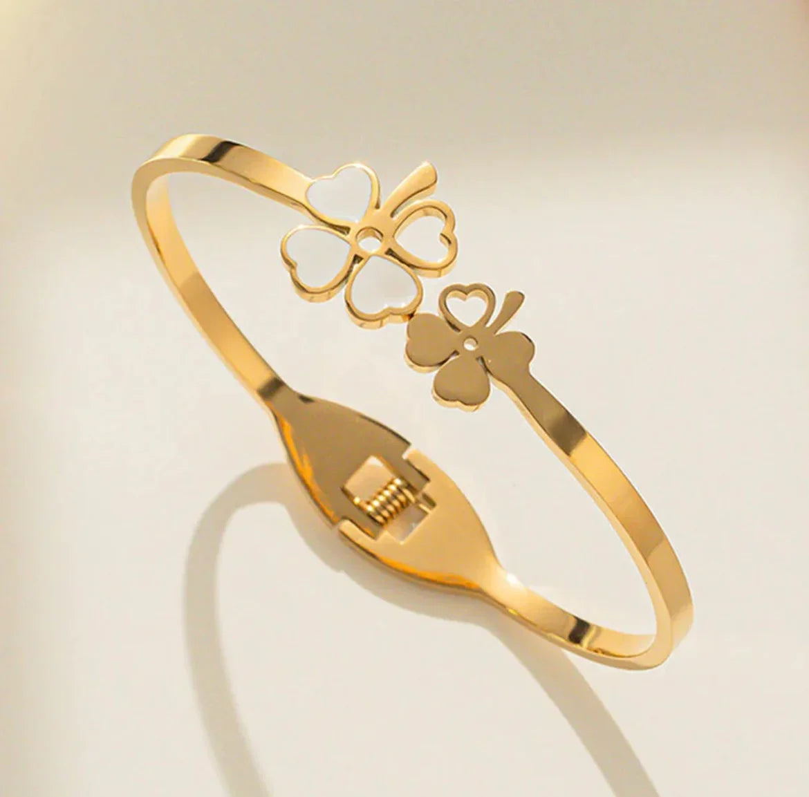 Stainless Steel Gold Plated Mother of Pearls Dual Flower Openable Floral Anti-Tarnish Bracelet For Women