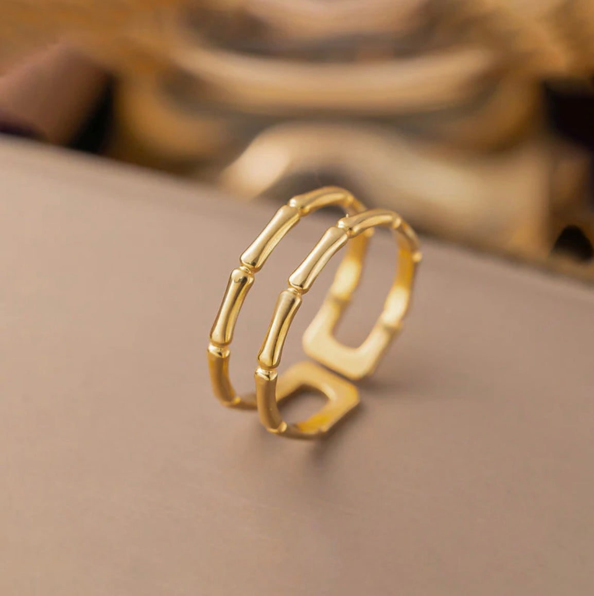 Gold Plated Anti Tarnish Stainless Steel Contemporary Adjustable Finger Ring
Gold