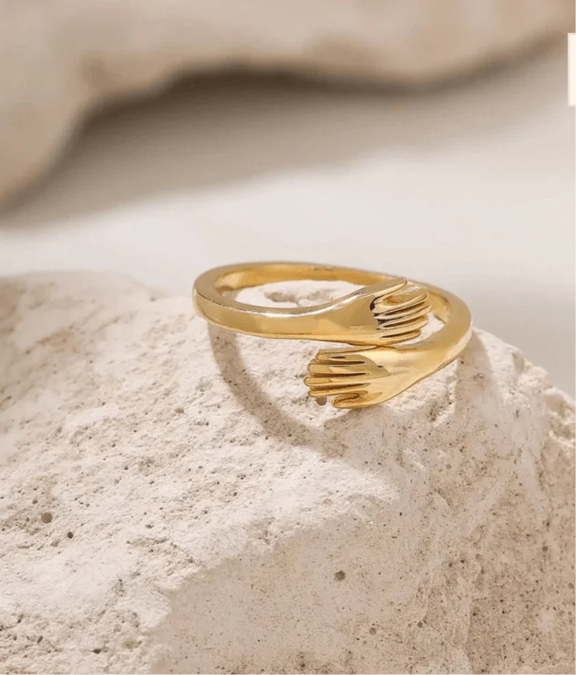 Gold-Plated Hug Shaped Adjustable Finger Ring - ELL DESIGNS