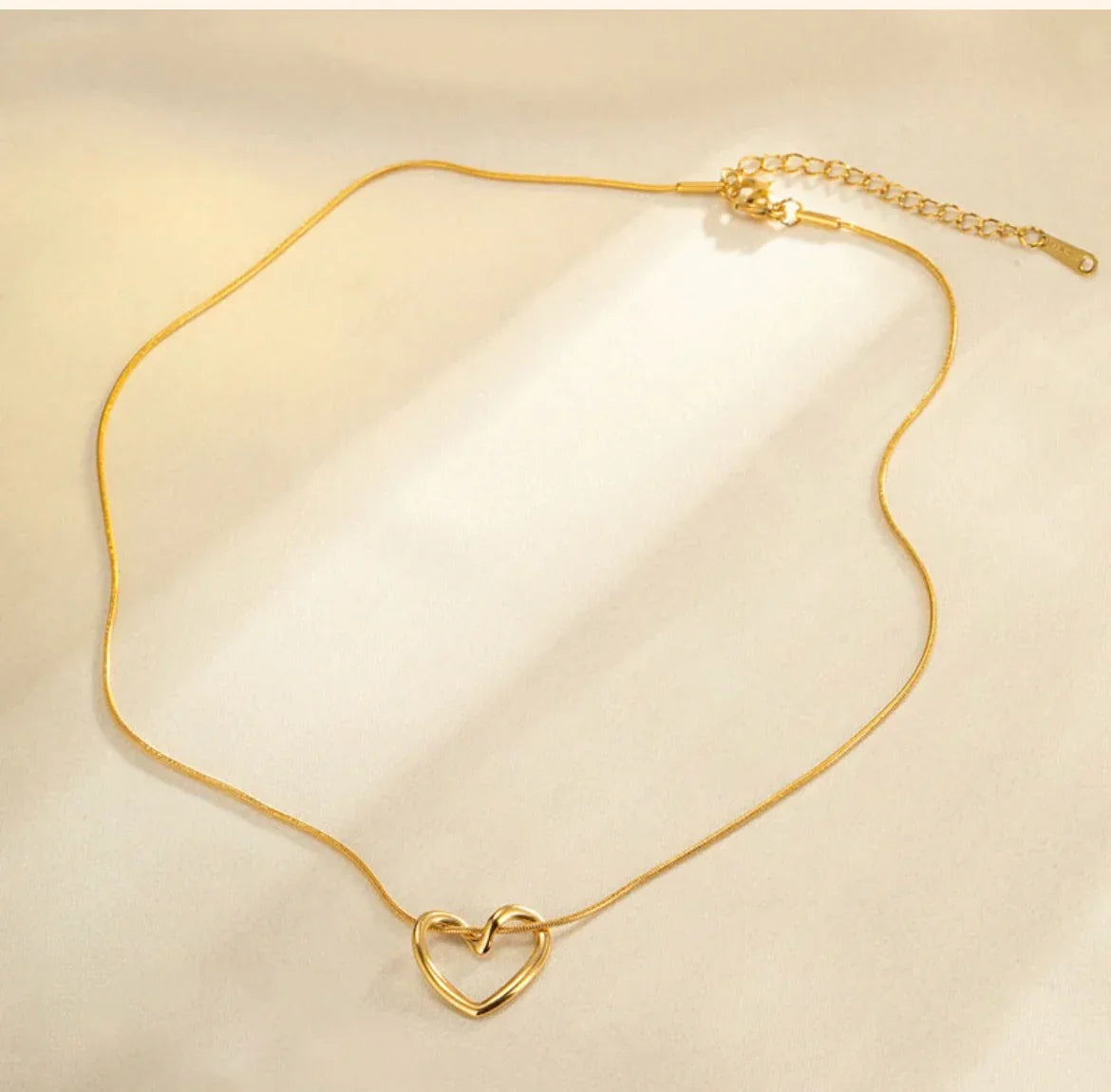 Gold-Plated Anti Tarnish Heart Themed Pendant - ELL DESIGNS